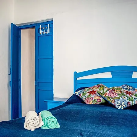 Stunning In Holiday home Sayalonga